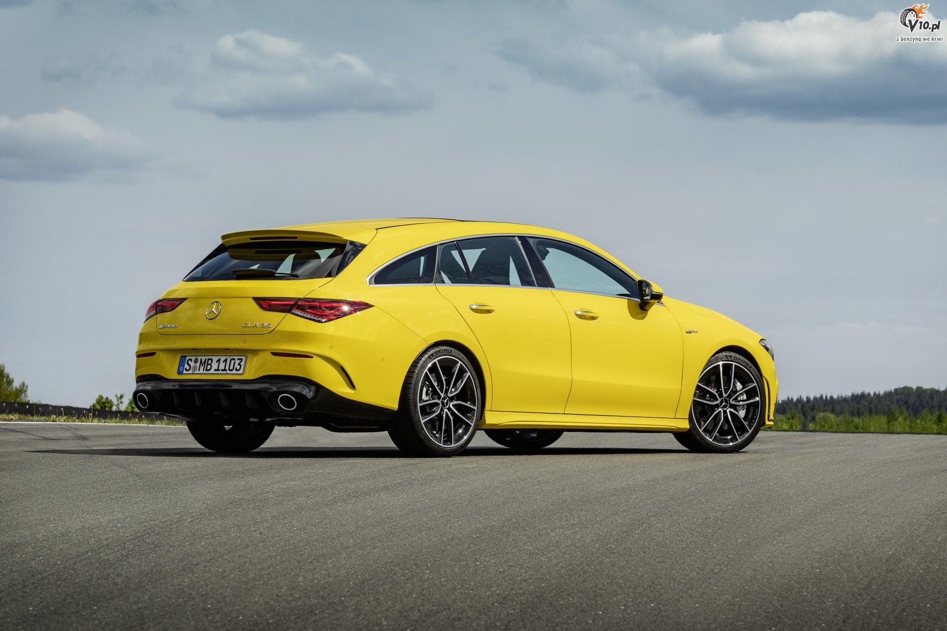 Mercedes AMG CLA 35