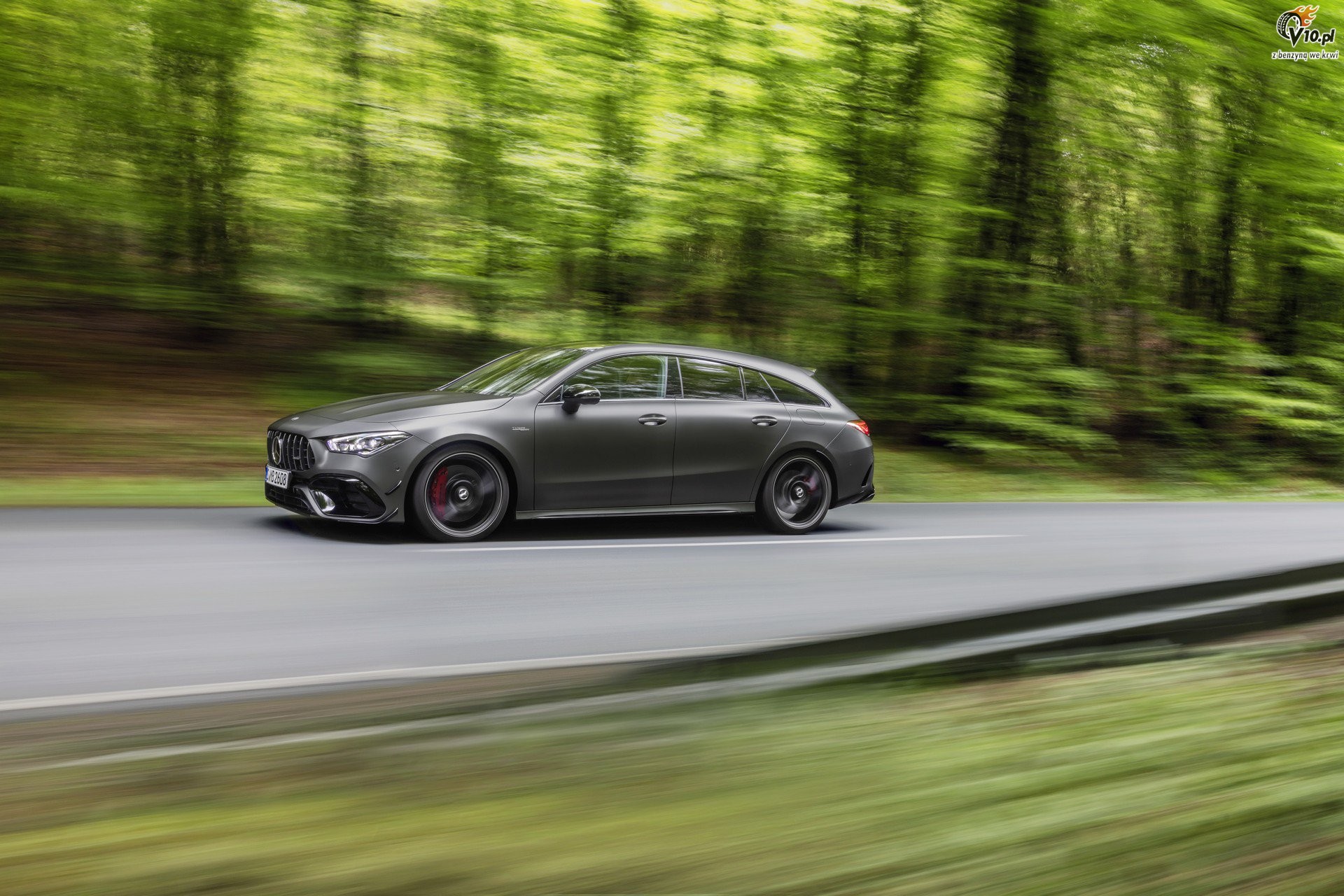 Mercedes AMG CLA 45 Shooting Brake