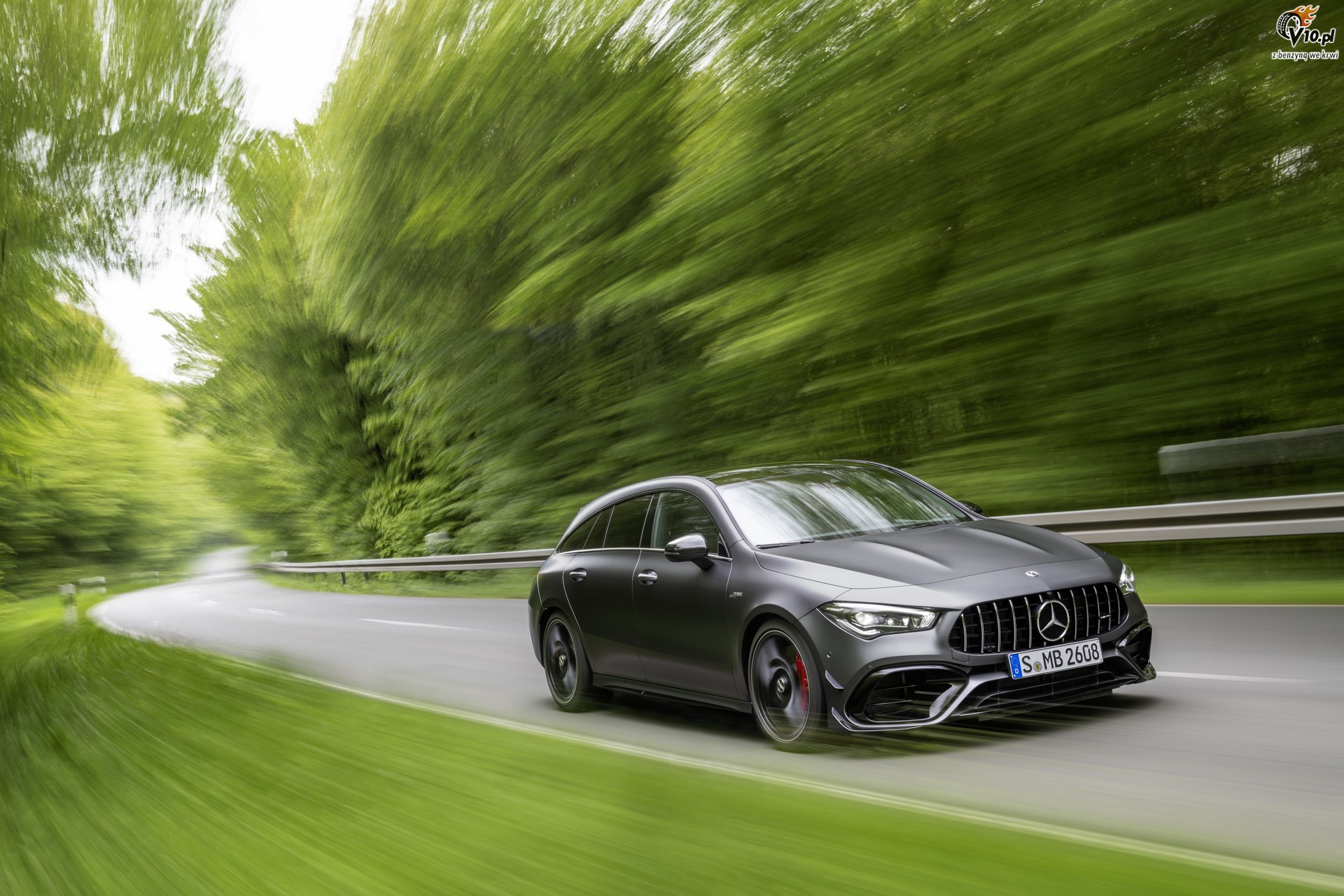 Mercedes AMG CLA 45 Shooting Brake