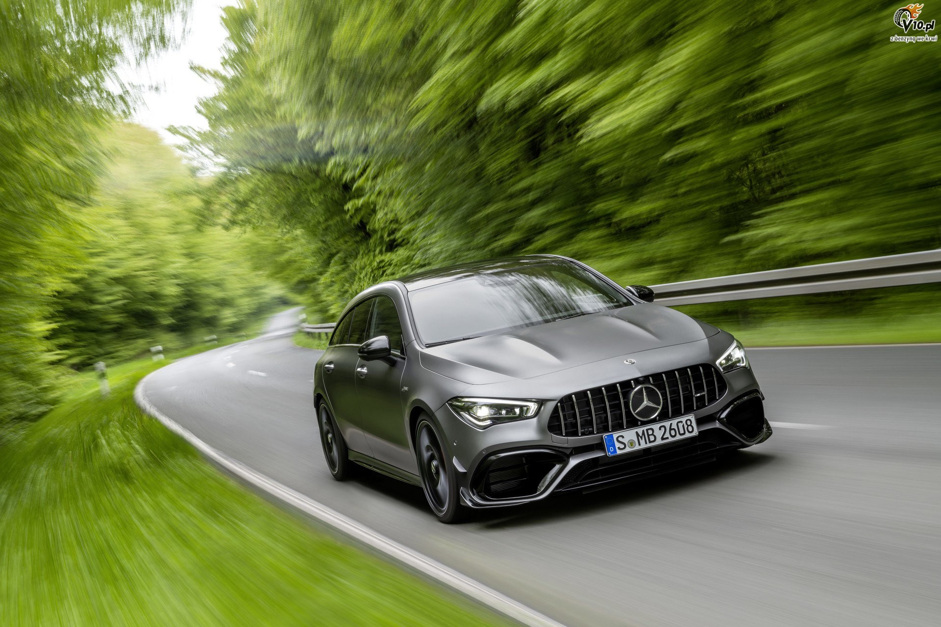 Mercedes AMG CLA 45 Shooting Brake