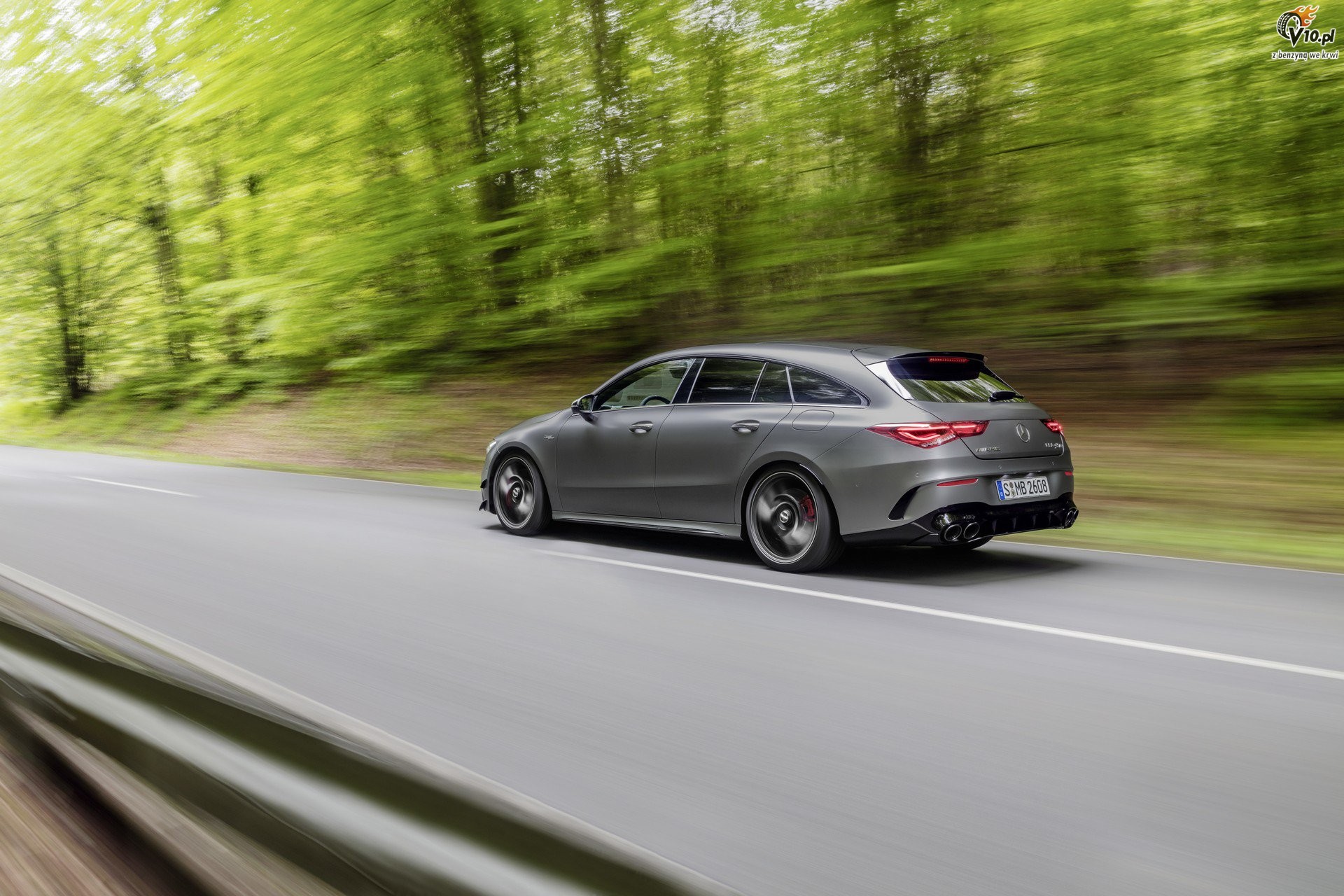 Mercedes AMG CLA 45 Shooting Brake