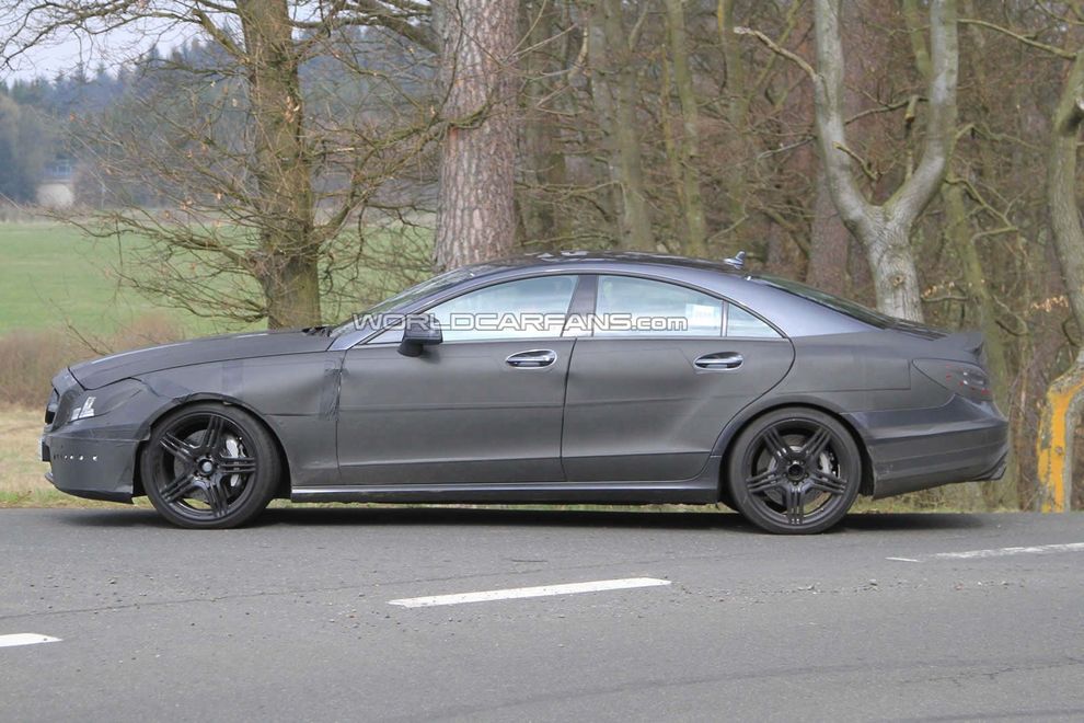 Nowy Mercedes CLS 63 AMG 2012 - zdjcie szpiegowskie