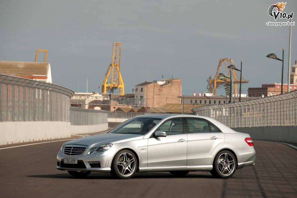 Mercedes