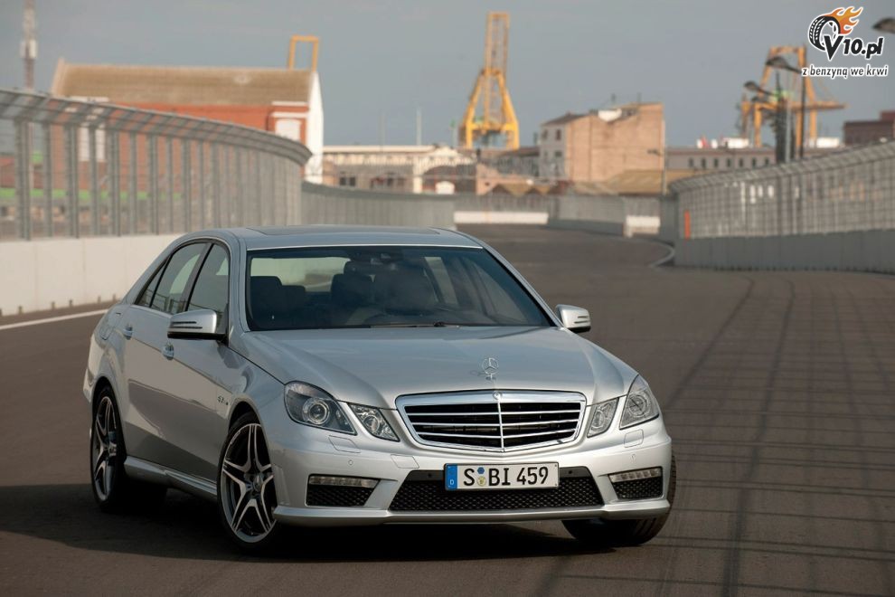 Mercedes
