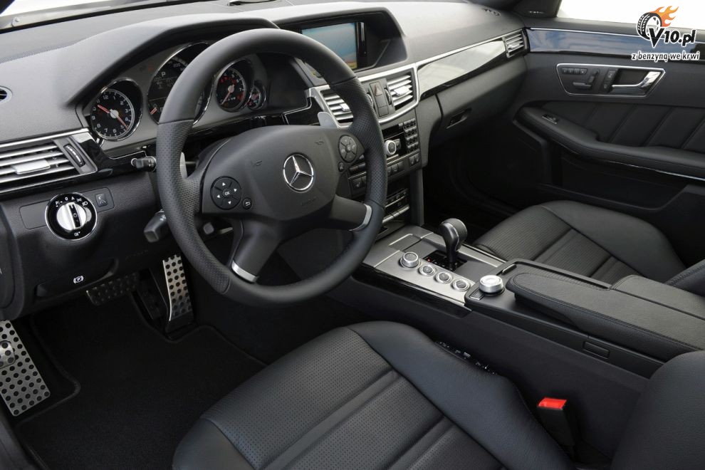 Mercedes
