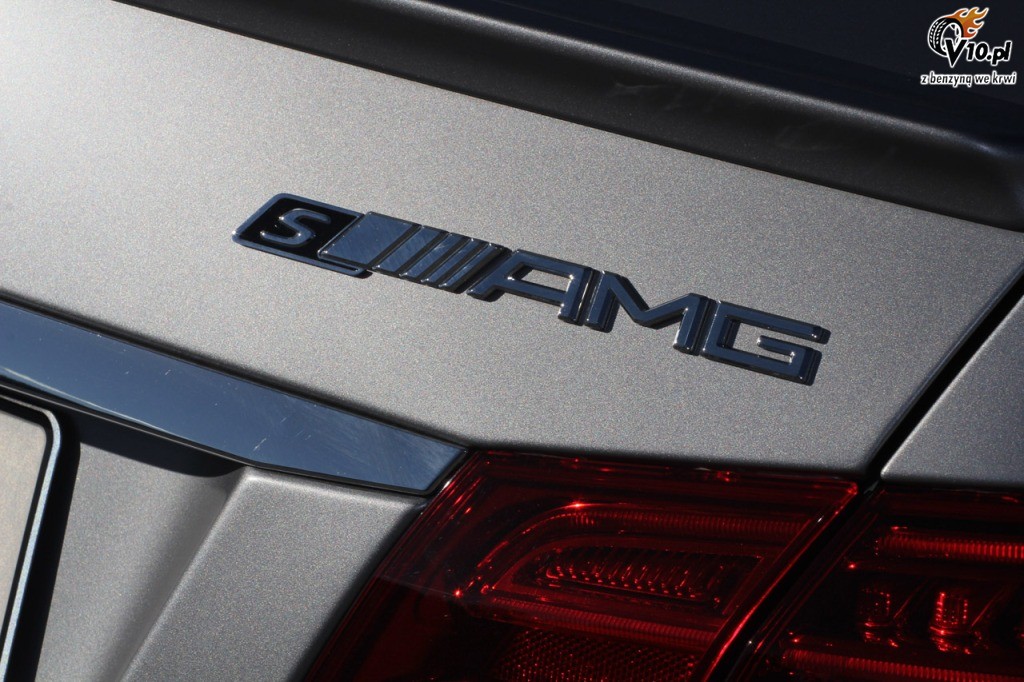 Mercedes E63 AMG