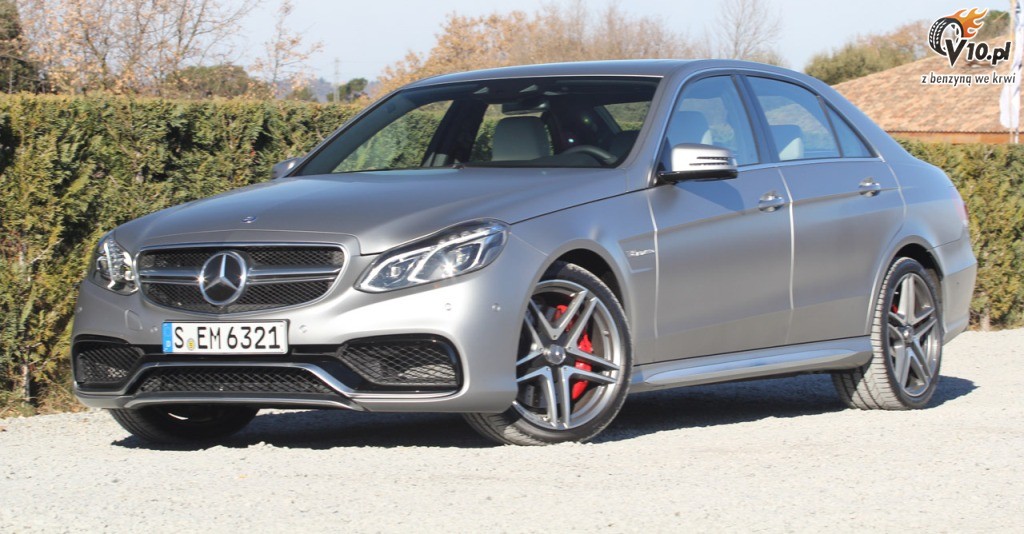 Mercedes E63 AMG