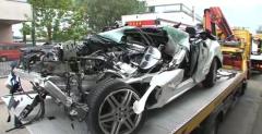 Mercedes Klasy E po wypadku