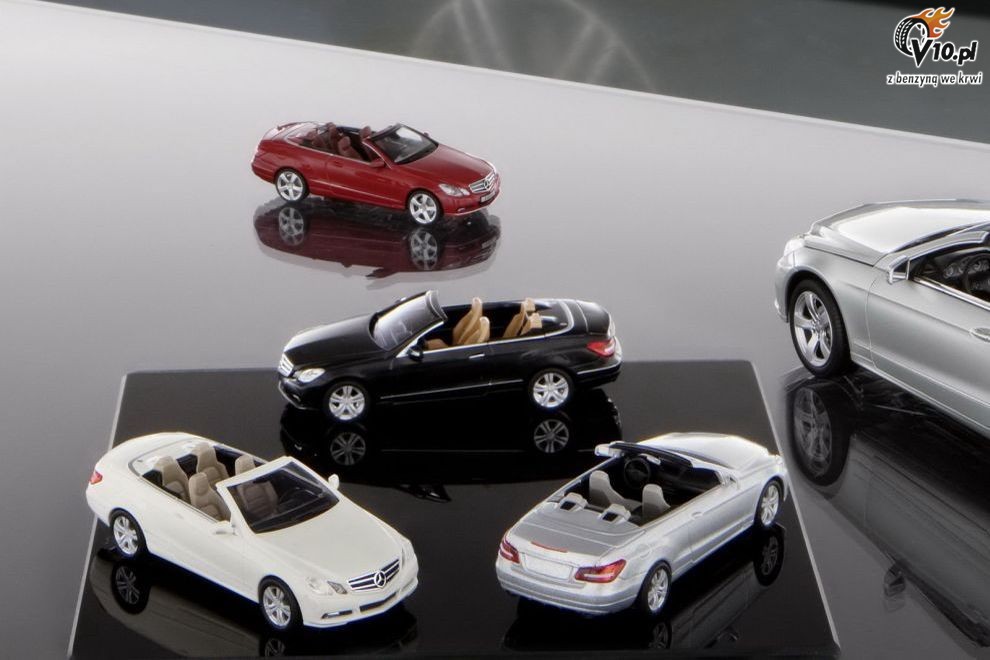 Nowy Mercedes klasy E Cabrio jako miniatury