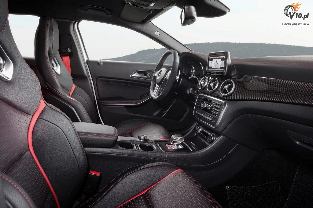 Mercedes GLA 45 AMG