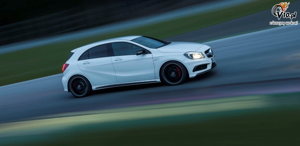 Mercedes A45 AMG