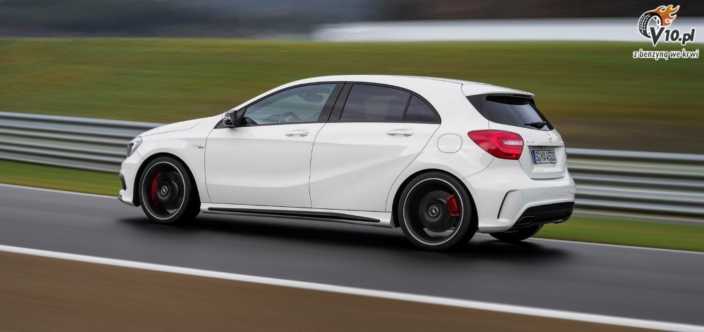 Mercedes A45 AMG