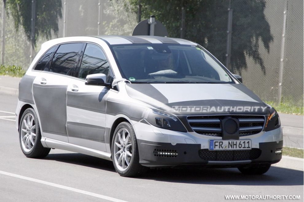 Mercedes klasy B na 2012 rok - zdjcia szpiegowskie