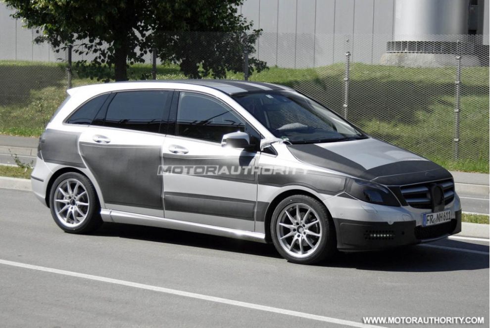 Mercedes klasy B na 2012 rok - zdjcia szpiegowskie