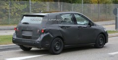 Nowy Mercedes klasy B 2012 - zdjcie szpiegowskie