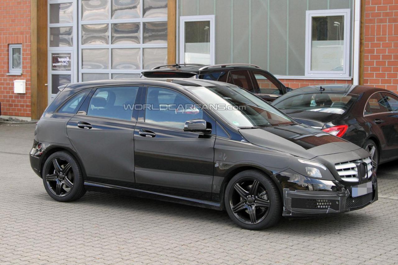 Mercedes klasy B AMG