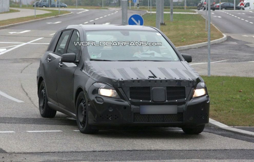 Nowy Mercedes klasy B - zdjcie szpiegowskie