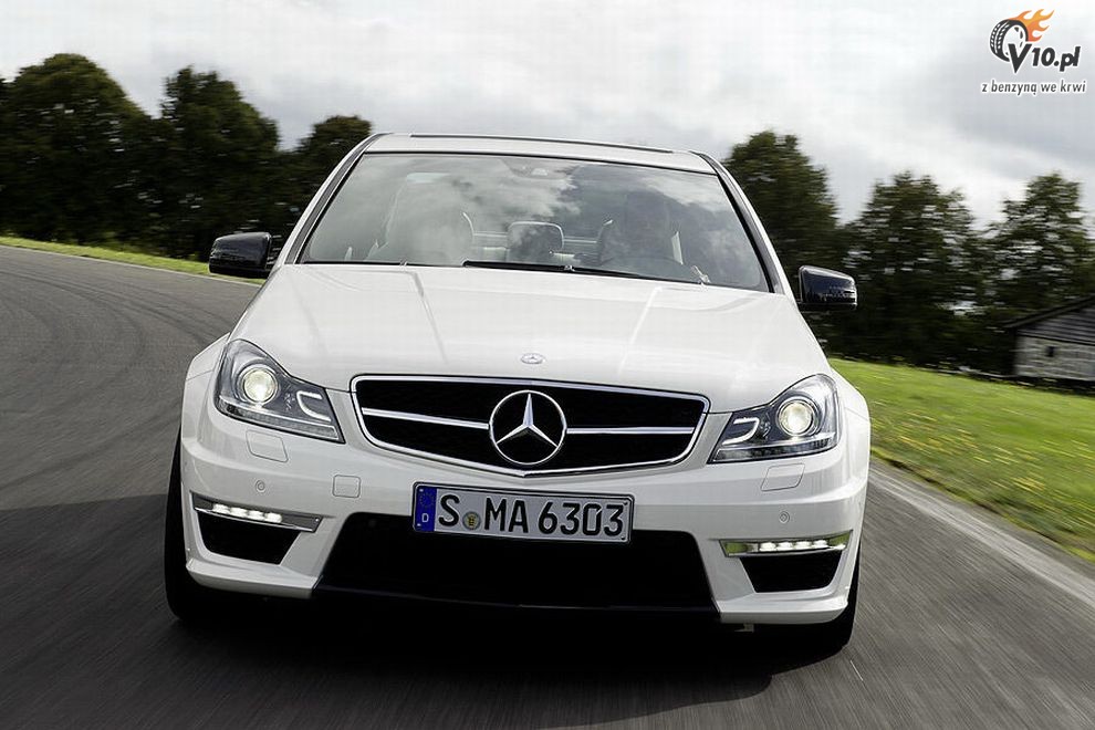 2012 Mercedes-Benz C63 AMG