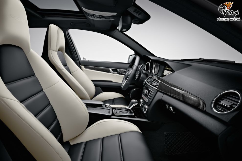 2012 Mercedes Benz C63 AMG