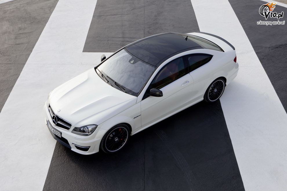 2012 Mercedes-Banz C63 AMG Coupe