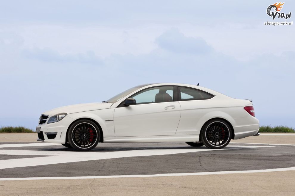 2012 Mercedes-Banz C63 AMG Coupe