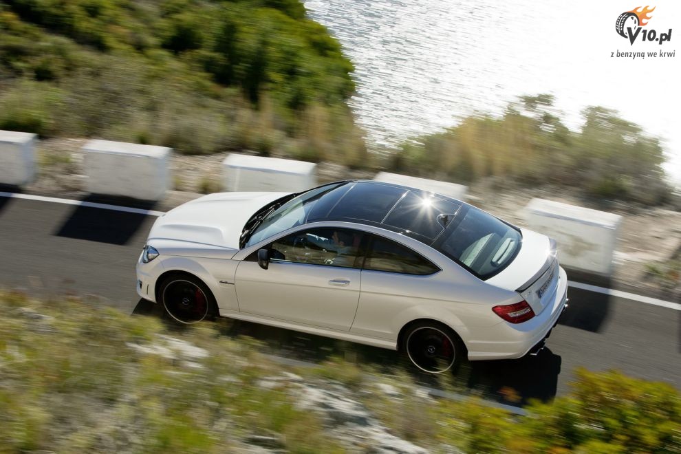2012 Mercedes-Banz C63 AMG Coupe