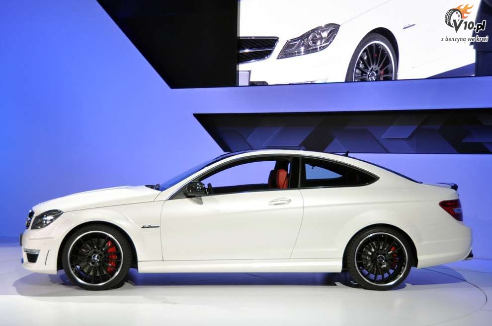 Mercedes-Benz C63 AMG Coupe na targach w Nowym Jorku 2011