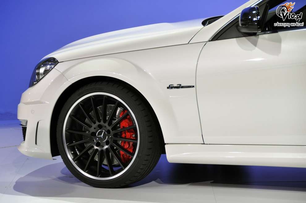 Mercedes-Benz C63 AMG Coupe na targach w Nowym Jorku 2011