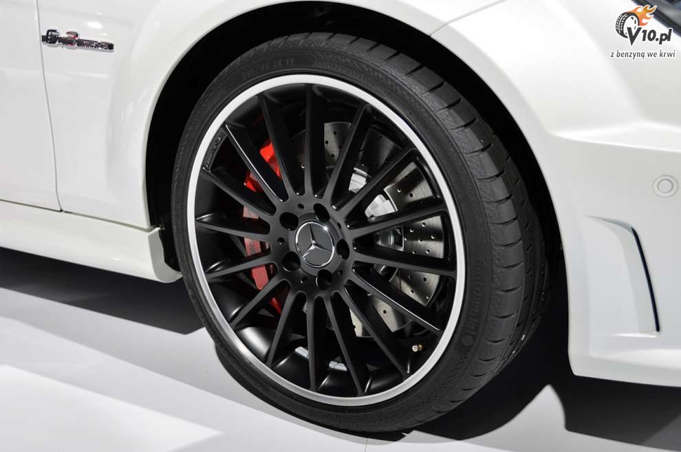 Mercedes-Benz C63 AMG Coupe na targach w Nowym Jorku 2011