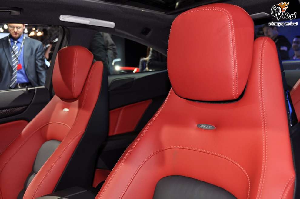 Mercedes-Benz C63 AMG Coupe na targach w Nowym Jorku 2011