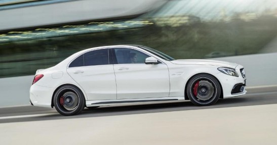 Mercedes C63 AMG