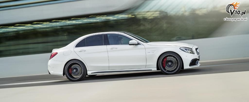 Mercedes C63 AMG