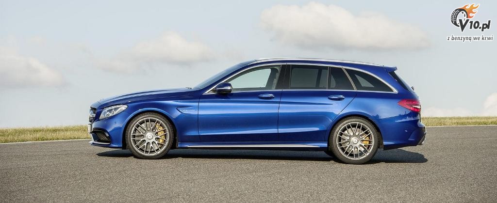 Mercedes C63 AMG