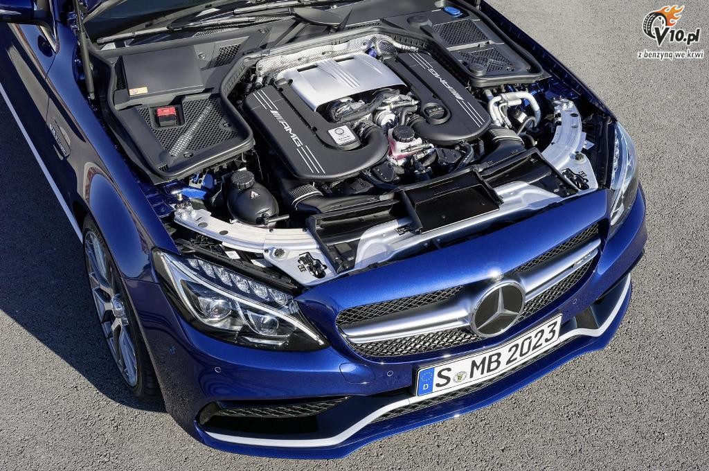Mercedes C63 AMG