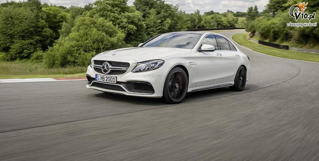 Mercedes C63 AMG