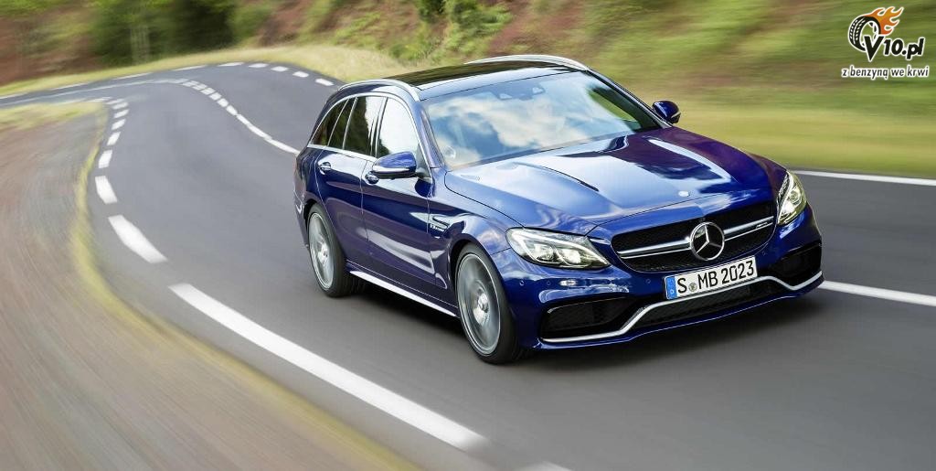 Mercedes C63 AMG