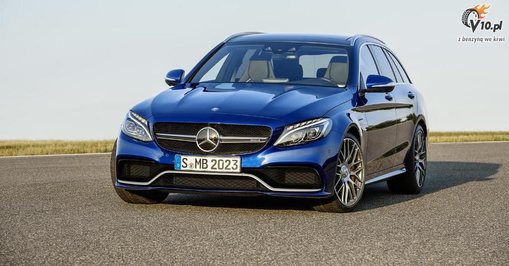 Mercedes C63 AMG