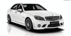 Mercedes C 63 AMG rekord wiata w drifcie