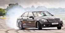 Mercedes C 63 AMG rekord wiata w drifcie