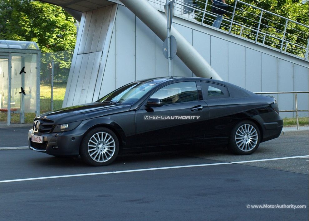 Nowy Mercedes klasy C Coupe 2011 - zdjcie szpiegowskie