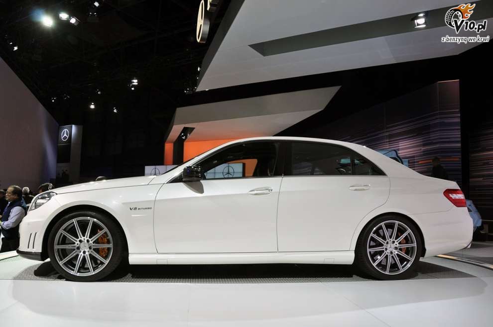 Mercedes-Benz E63 AMG na targach w Nowym Jorku 2011