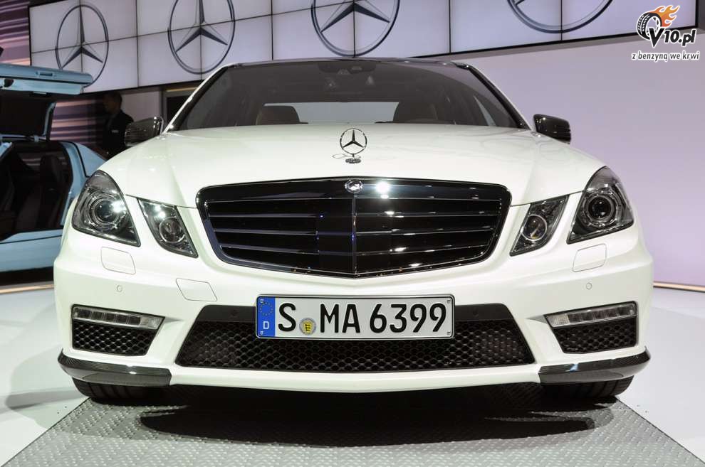 Mercedes-Benz E63 AMG na targach w Nowym Jorku 2011
