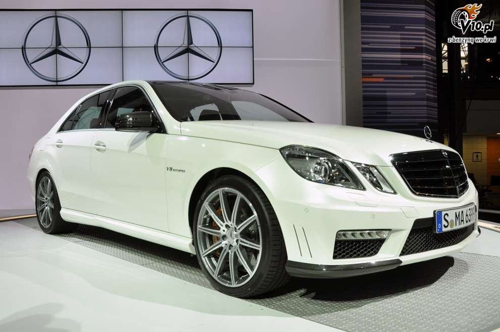 Mercedes-Benz E63 AMG na targach w Nowym Jorku 2011