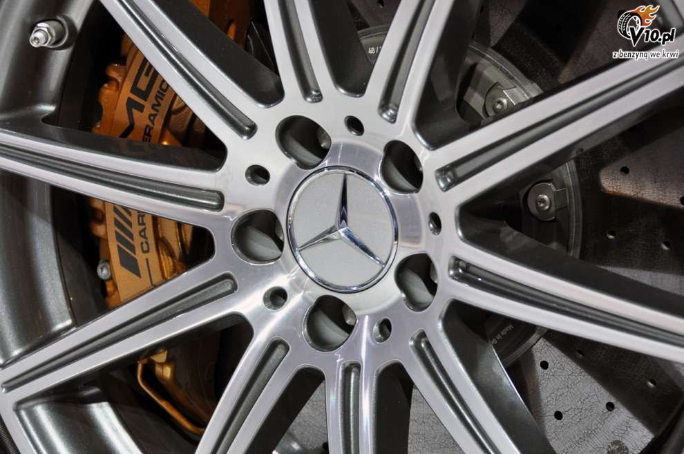 Mercedes-Benz E63 AMG na targach w Nowym Jorku 2011