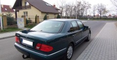 Mercedes W210