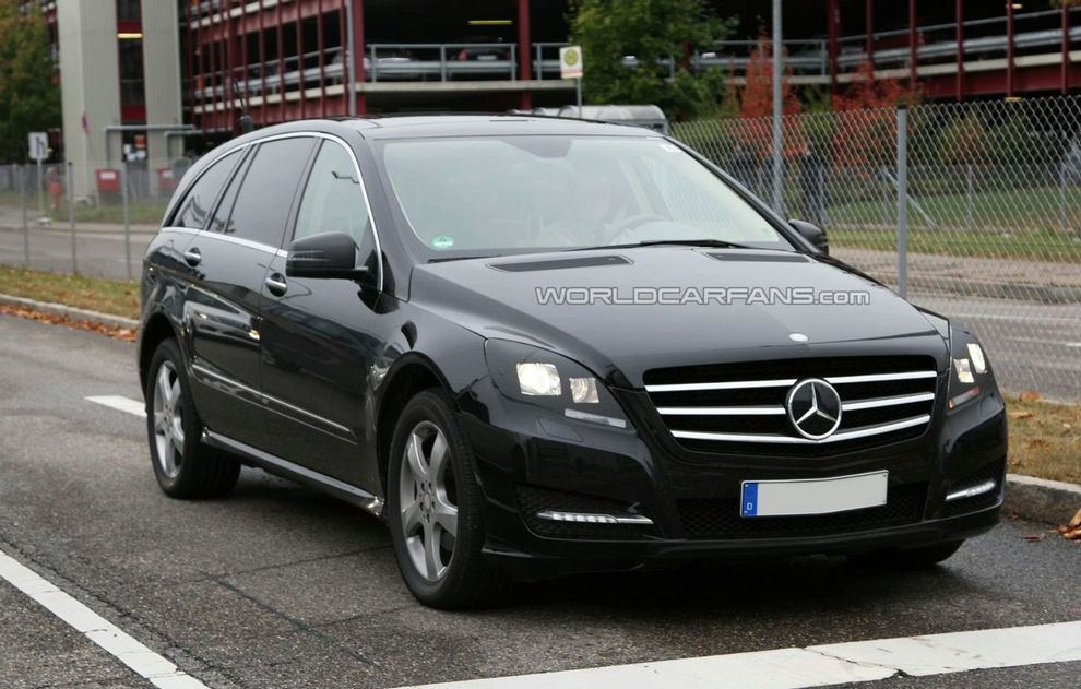 Mercedes R