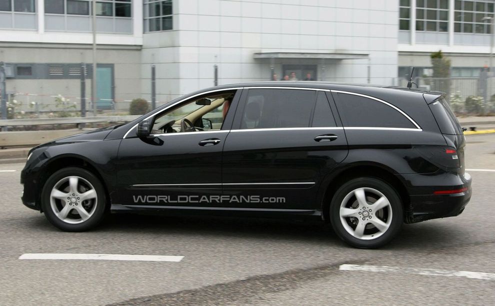 Nowy Mercedes klasy R - zdjcie szpiegowskie