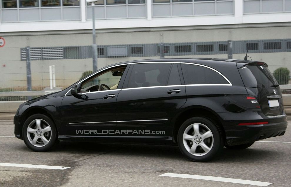 Nowy Mercedes klasy R - zdjcie szpiegowskie