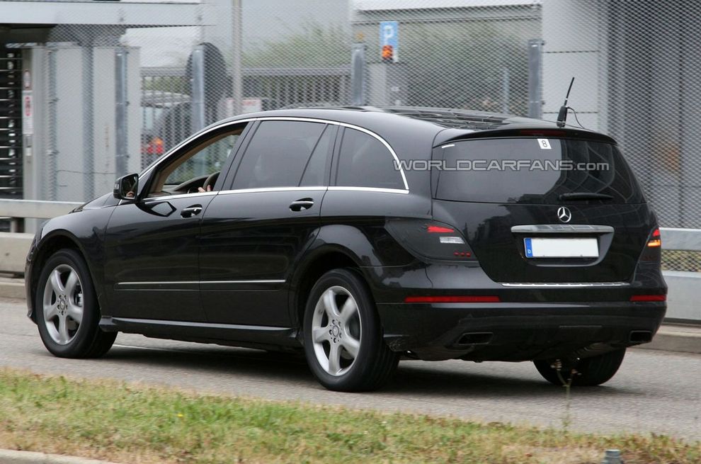 Nowy Mercedes klasy R - zdjcie szpiegowskie