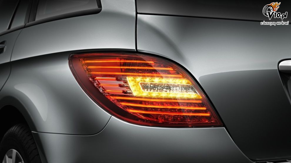 Mercedes R 2010